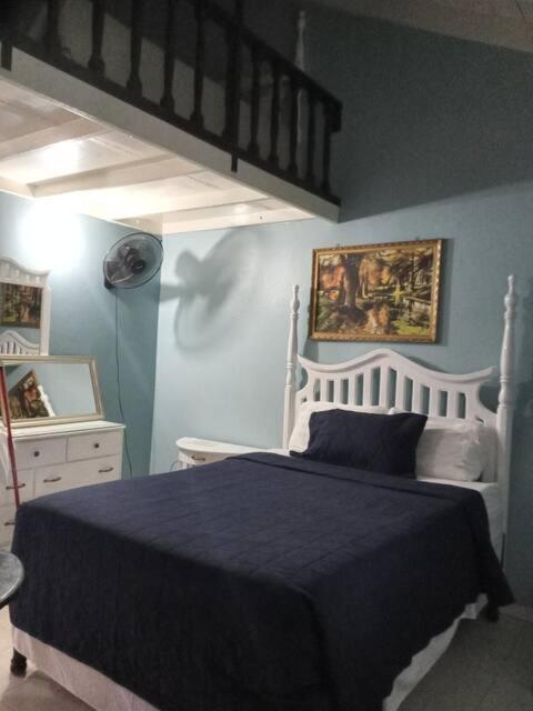 By The Sleeps 4 Apartment *